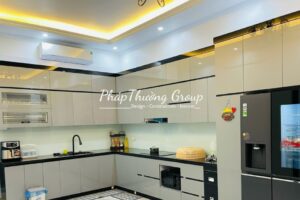 Tủ bếp nhựa Picomat - Kiểu dáng chữ L, cánh phủ Acrylic - PC-01